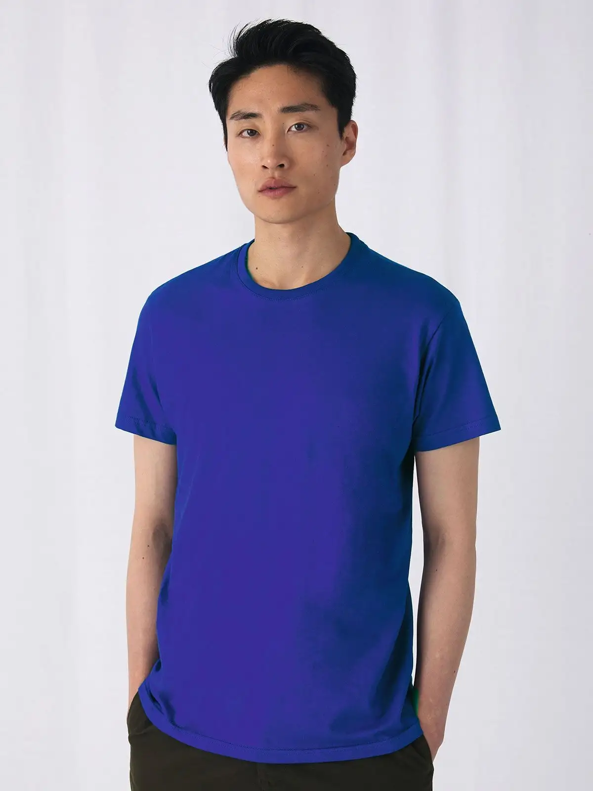 T-shirt #E190 - B&amp;C Collection - BCTU03T